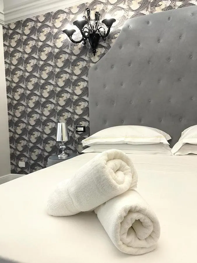 Casa Balzola - Suite Adamas Alassio Hotel