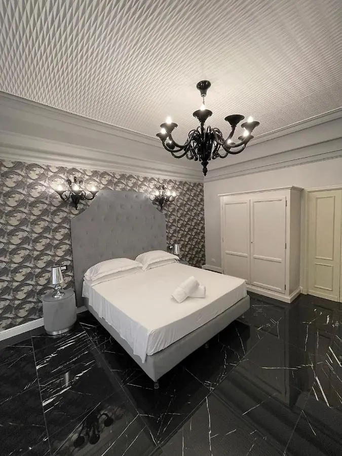 Casa Balzola - Suite Adamas Alassio 0*,